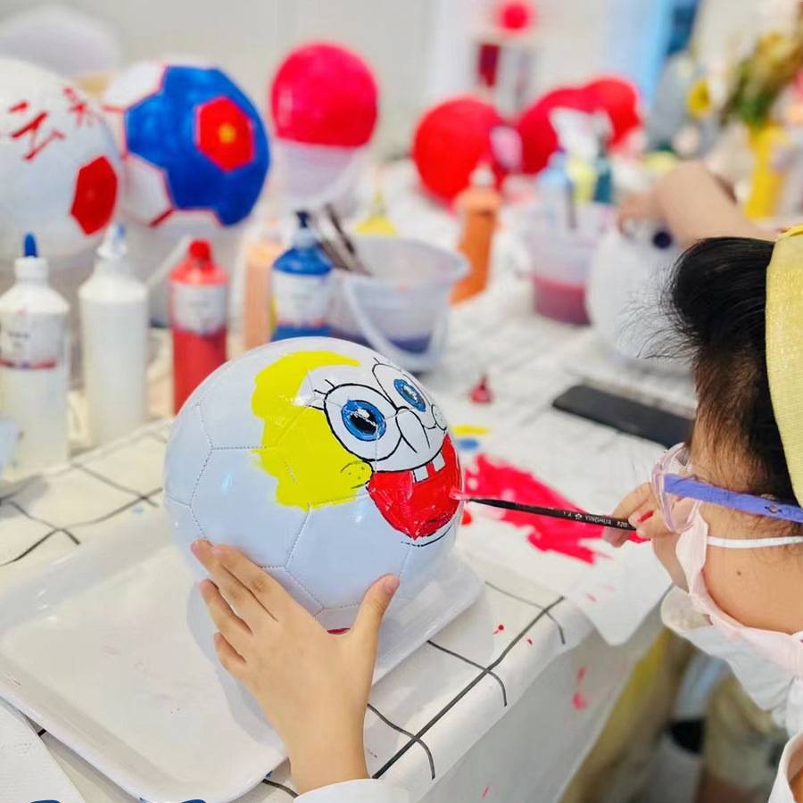 Pure white signature advertising football DIY graffiti painting football children's adult painting football can be customized