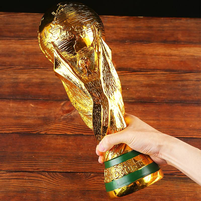 2024 Da Shen Cup World Cup 1: 1 National Team Talent Model Messi C Ronaldo Football Decoration Swing