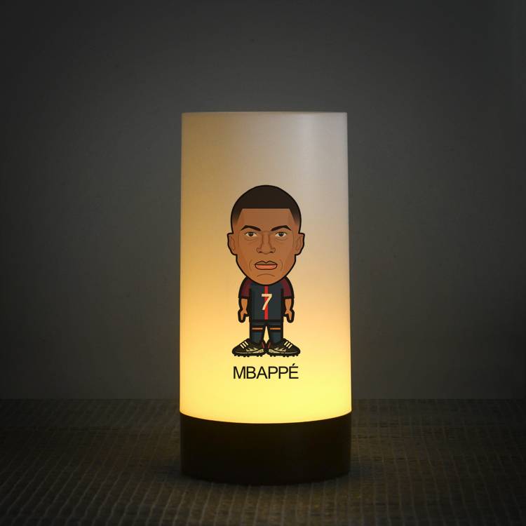 macic ronemar, a football-neared night lightball fan, set up an innovative souvenir