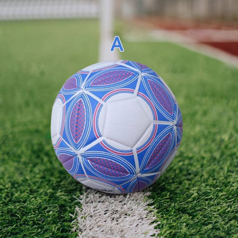Standard No. 5 Football Explosion -resistant, wear -resistant seamless football PU material competition training beach grass indoor and outdoor universal