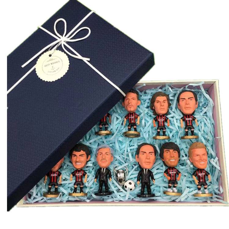 AC Milan Football Model Bargaka Kainzagi Pilllo Xiaoluo doll doll hand -made gift box souvenir