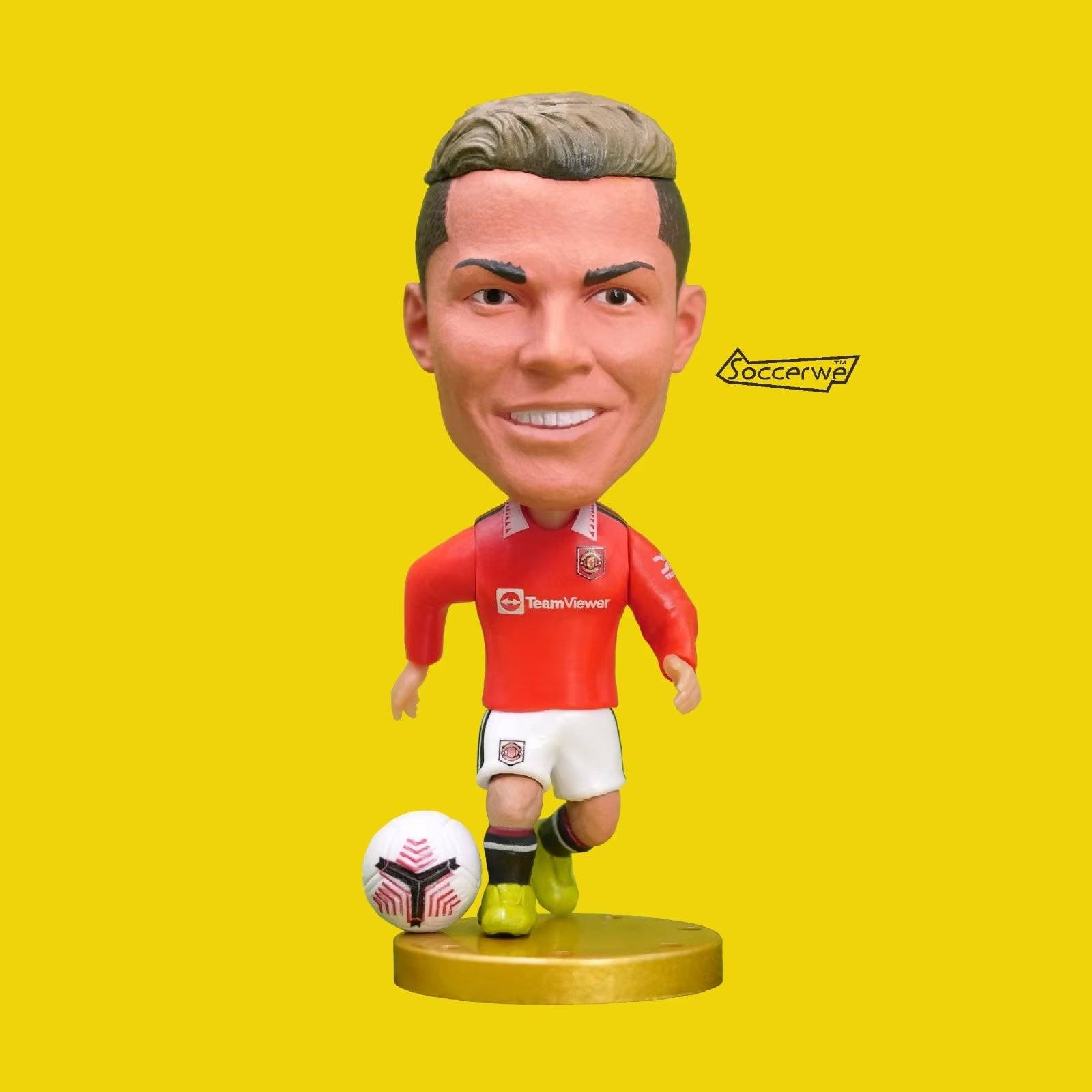 Manchester United Cristiano Ronaldo smiling