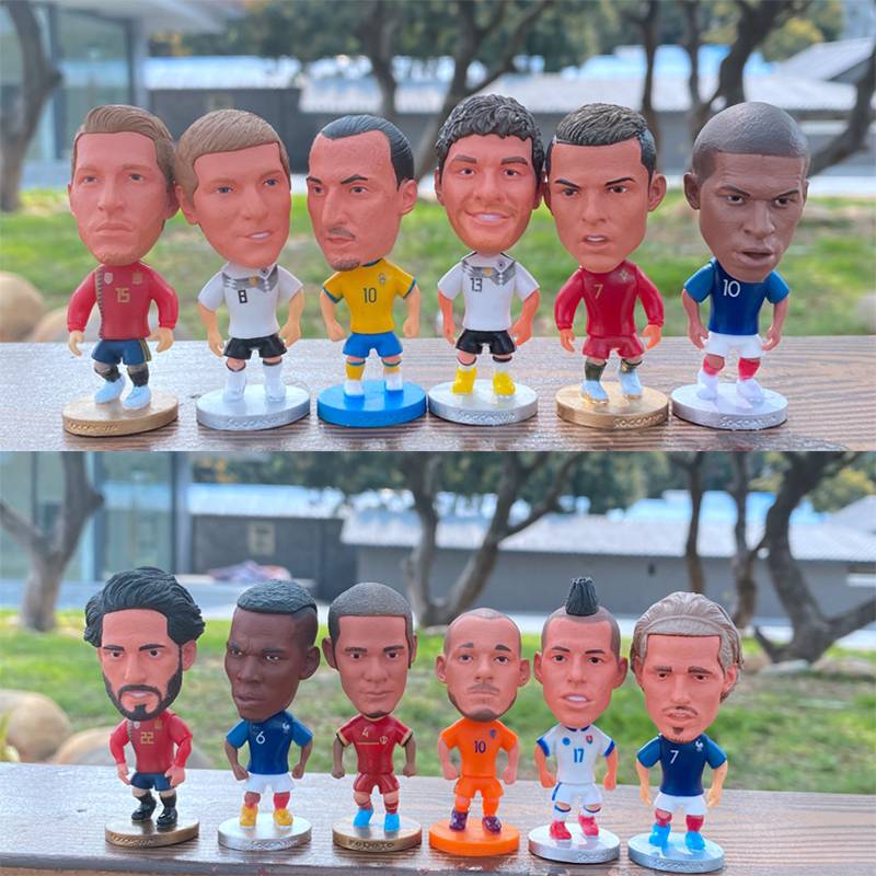 C Ronneshal Salah, Nahinuer Maline, Ibrazar Aguero Football Star Puppet Model