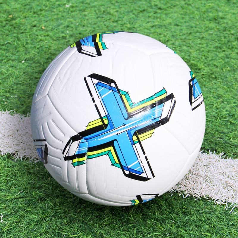 Genuine Third Ring Football No. 5 World Cup 2024 Card T Student Adult Competition Children's Middle Entrance Examination No. 5 wear resistance