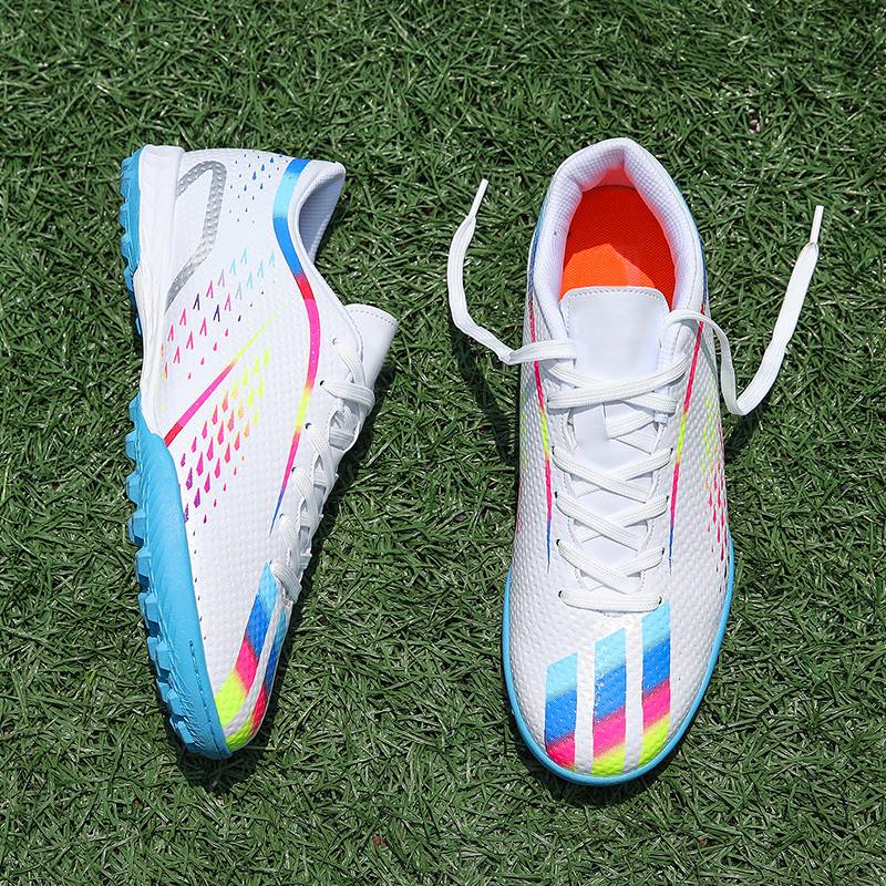 Genuine special price football shoes broken nails male primary and secondary school children, children's non -slip and wear -resistant training shoes female short nail adult competition