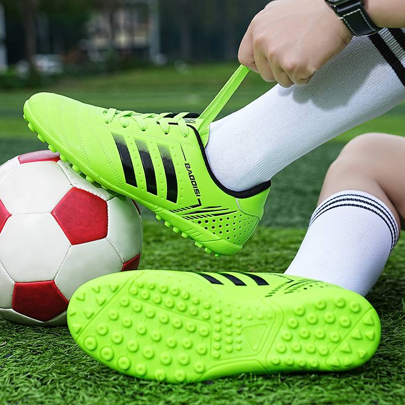 Genuine special price football shoes broken nails male primary and secondary school children, children's non -slip and wear -resistant training shoes female short nail adult competition