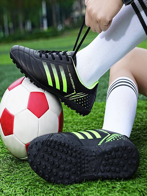 Genuine special price football shoes broken nails male primary and secondary school children, children's non -slip and wear -resistant training shoes female short nail adult competition