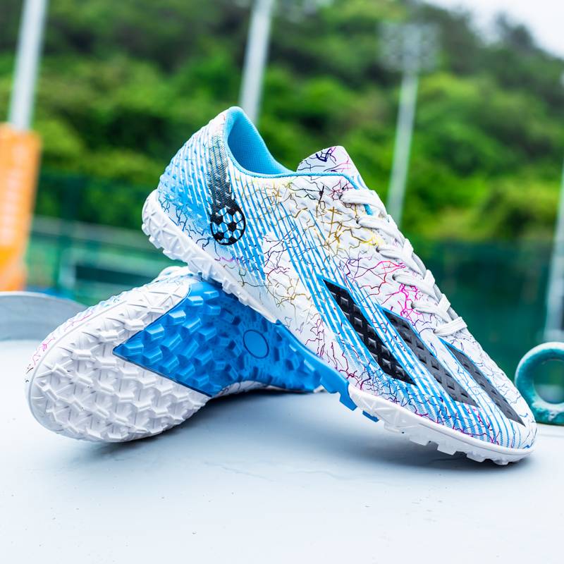 Genuine special price football shoes broken nails male primary and secondary school children, children's non -slip and wear -resistant training shoes female short nail adult competition