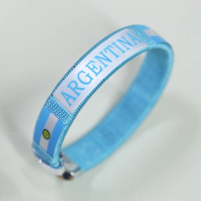 Argentine opening bracelet