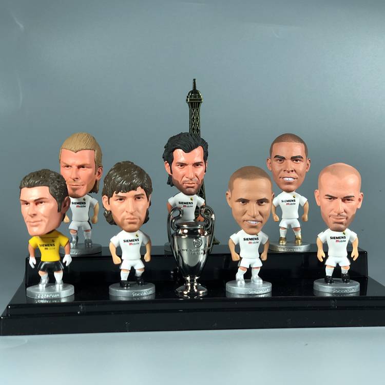 A set of 7 (only dolls)