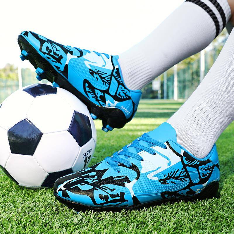 Football shoes men's skin noodle long nails football training short rubber shoes sports shoes low -top teenager shoes large size female
