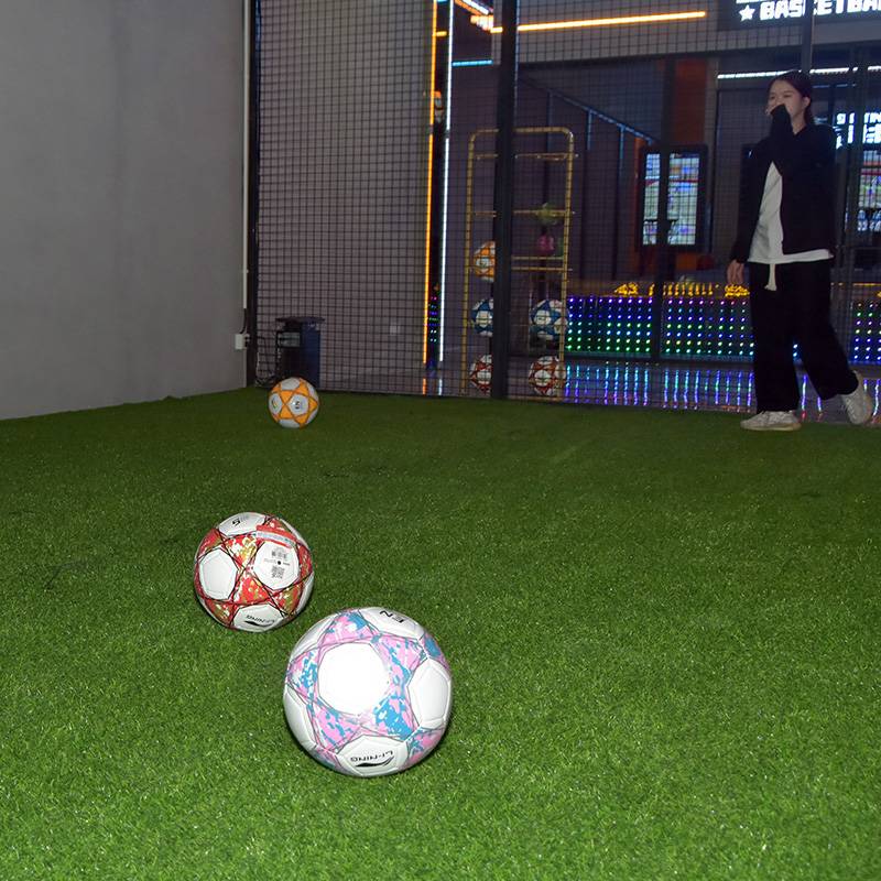 Interactive projection football large digital sports project smart indoor sports adult children experience hall can be customized