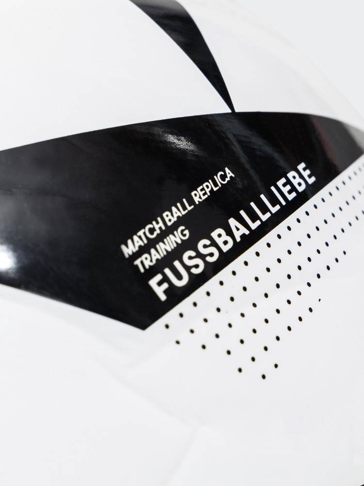 Real Madrid training with football adidas Adidas official IX4019