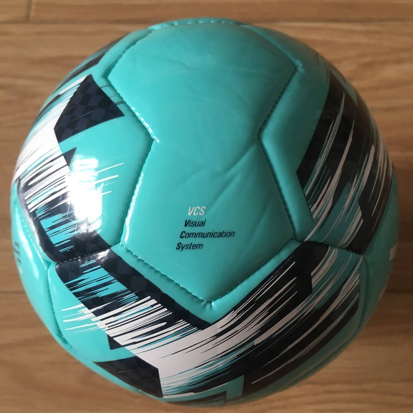 UMBRO/Yinbao No. 1 football ornament, young children playing authentic gas gifted cylindrical needle