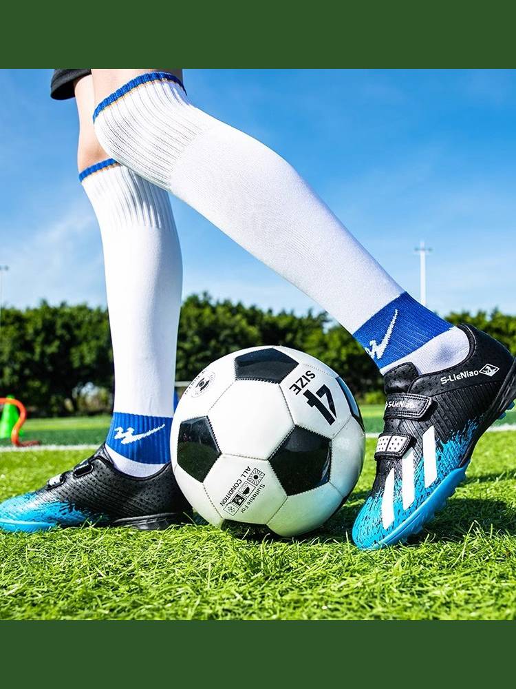 Children's football shoes broken nail boy Guo Chao co -branded boys sports shoes 2024 Summer new elementary school shoes