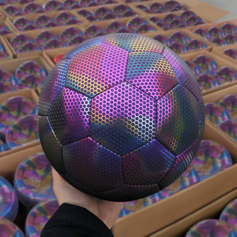 Third Ring Football Genuine Returning Children's Gifts Fluorescence Pat Pu Pi Competition Dedicated No. 5 Night Anti -Light Ball