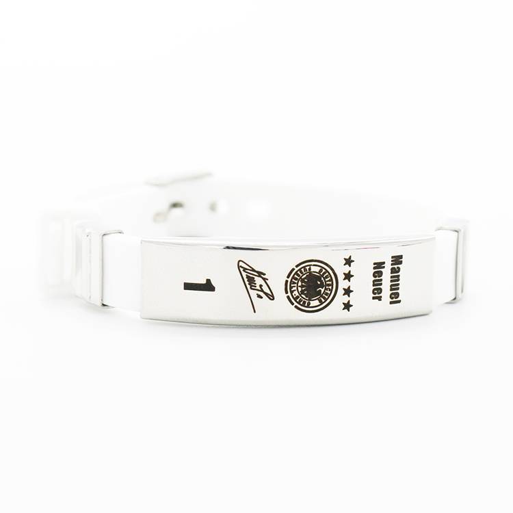 Neuer white