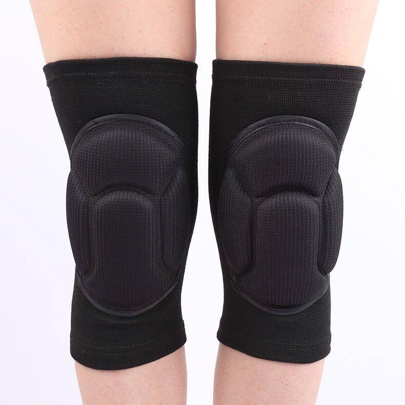 Sports dancing and dancing for knee-kids men and women, kneeling down and worshiping Yoga football against bumping and sponging