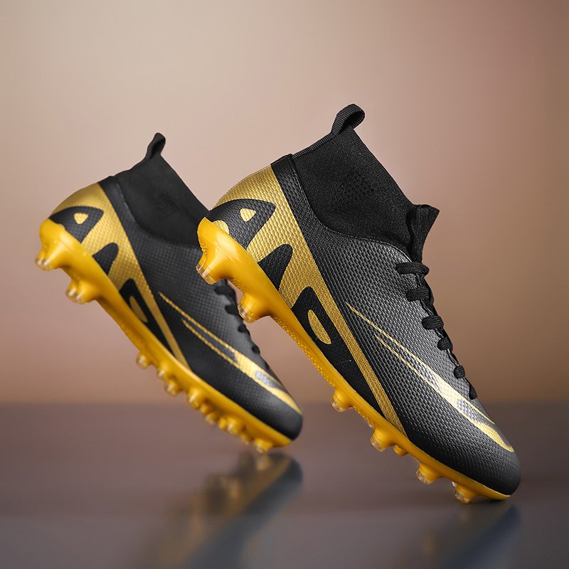 2023 high quality Soccer Boots Men Soccer Shoes Anti Training Outdoor Football Boots High Ankle Shoes
