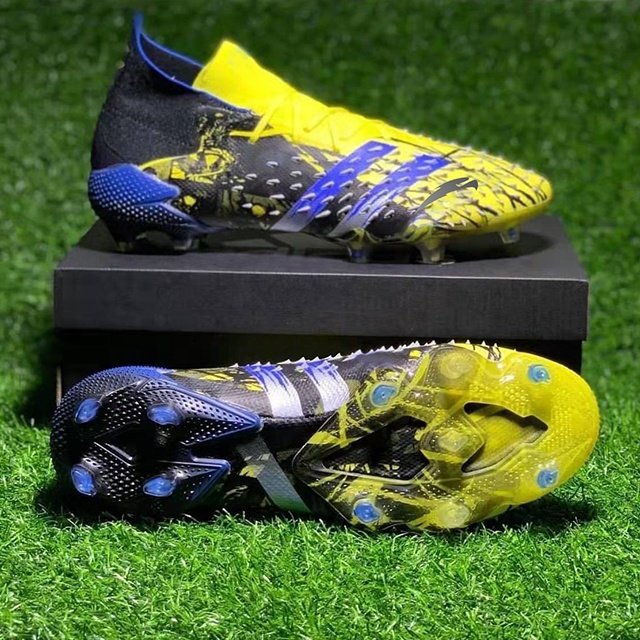 Best Quality Professional wholesale soccer shoes men football shoes for sale