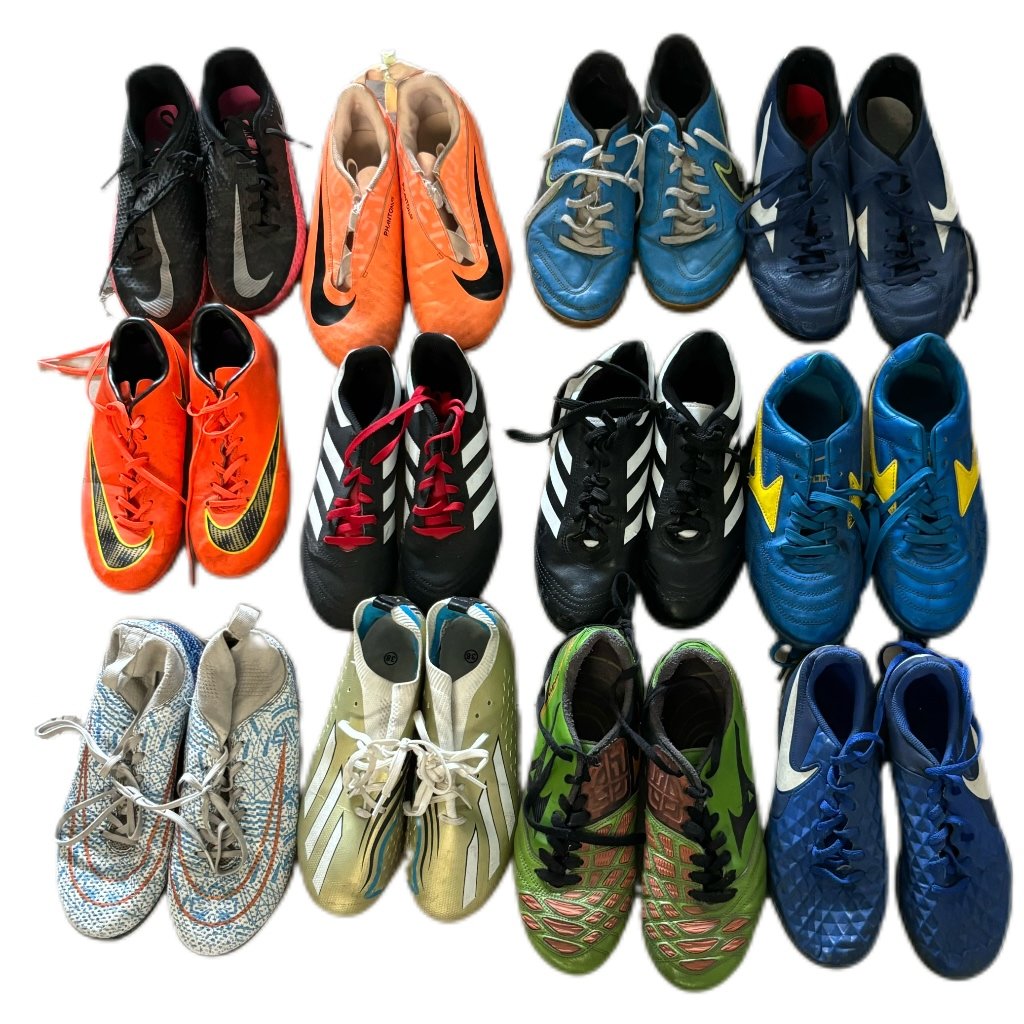 Wholesale Second-Hand Original Used USA Soccer Shoes for Adults Bales of Football Boots Brand Stock