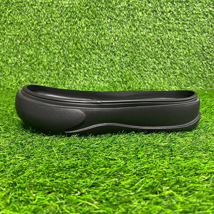 Factory Customized Men's Casual Shoes with Black Sole Exclusive Design-Wholesale Options Available