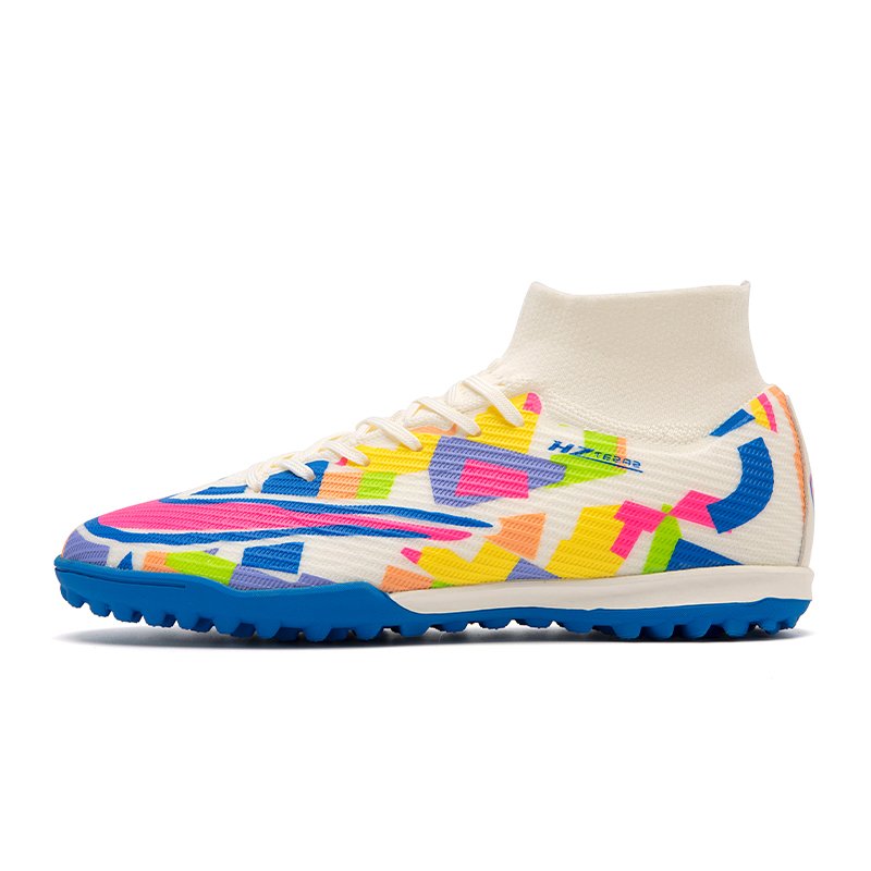 Outdoor training soccer shoes