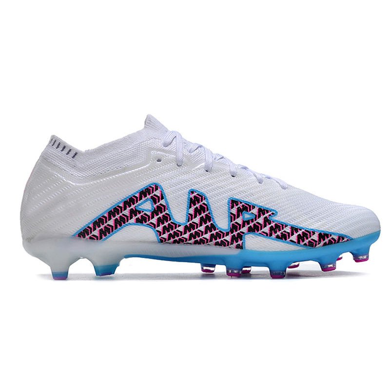 Customized Men Football Shoes Popular Design Outdoor Soccer Shoes Sport Online Football Soccer Boots