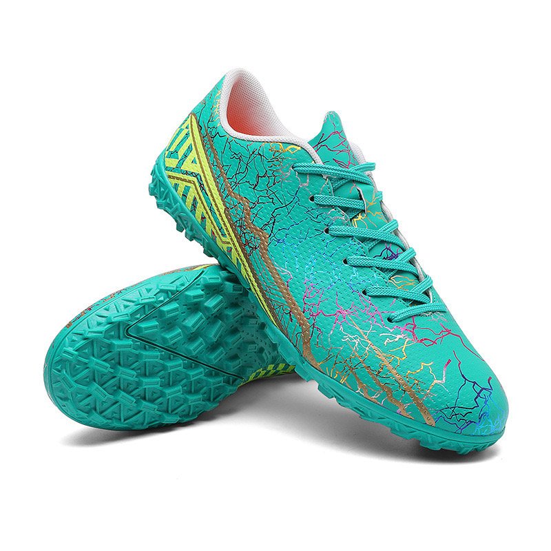 2024 New Design Genuine Leather Soccer Cleats Shoes Customizable Upper Mesh TPU Insole Wholesale US Sizes soccer