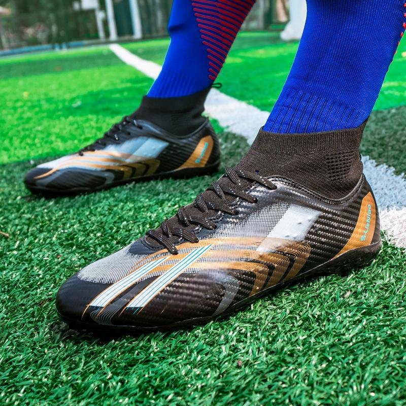 New soccer shoes men and women broken nail tf students children grass training sneakers adult breathable non-slip soccer shoes