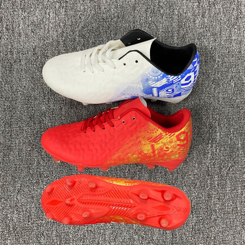 Mammon Fashion Top hight quality selling Soccer shoes The Superfly indoor CR7 Krampon Futbol
