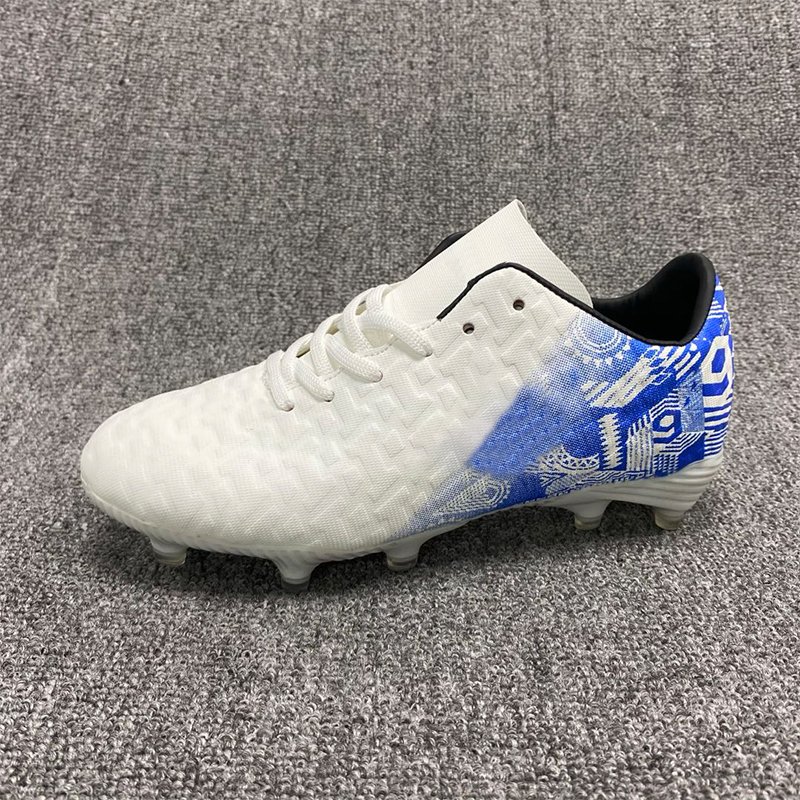Mammon Fashion Top hight quality selling Soccer shoes The Superfly indoor CR7 Krampon Futbol