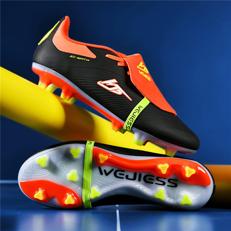 High Quality Professional Men's Football Boots Boys Soccer Cleats Outdoor Training Shoes New Summer Spring Turf Futsal Rubber PU