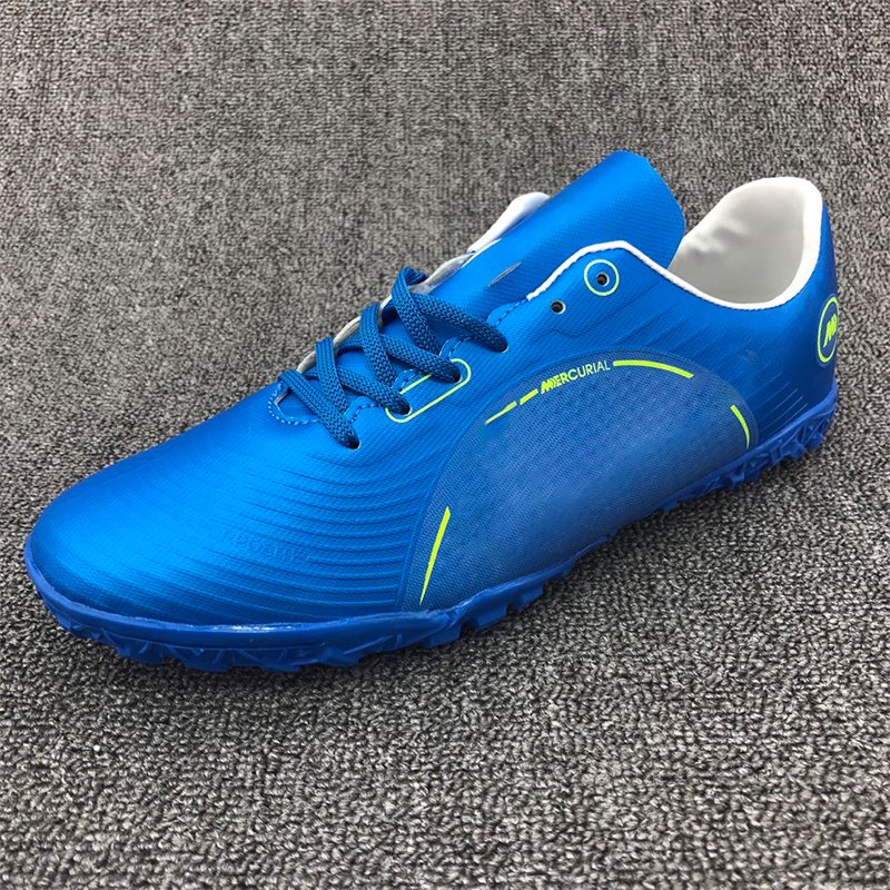 Mammon Fashionable Style Soccer Shoes For Men/Woman Wholesale Custom Made Logo Soccer Shoes Football Boots