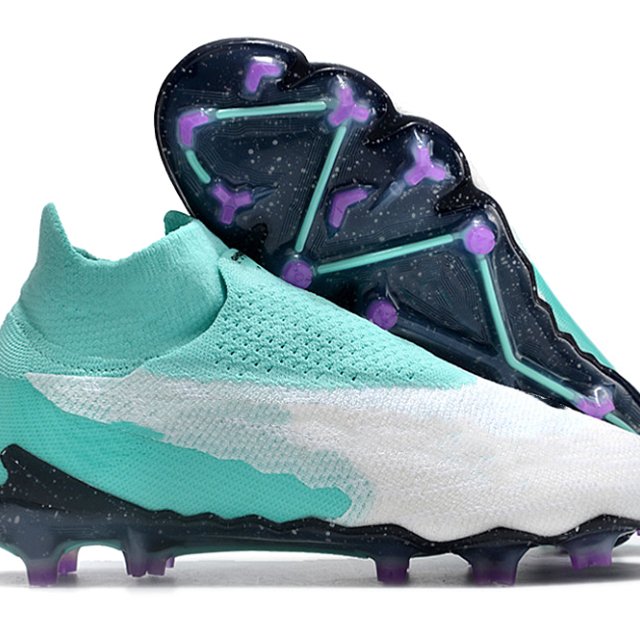 Professional Training High Top Factory Directly Sale Football Shoes For Man Green