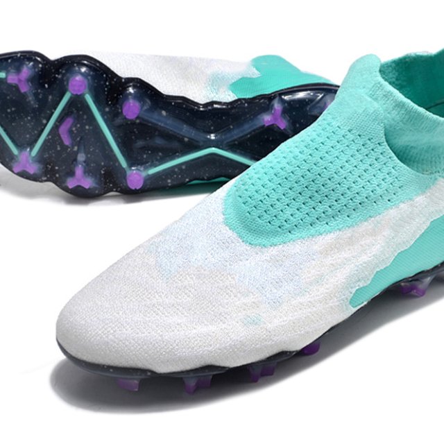 Professional Training High Top Factory Directly Sale Football Shoes For Man Green