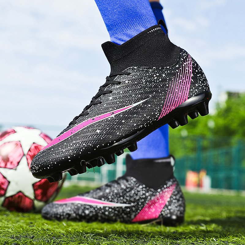 Wholesale OEM ODM New Phantom Gold Color Low Cut Pu Material Soccer Football Shoes Boots Kids Children Men Sapatos de football