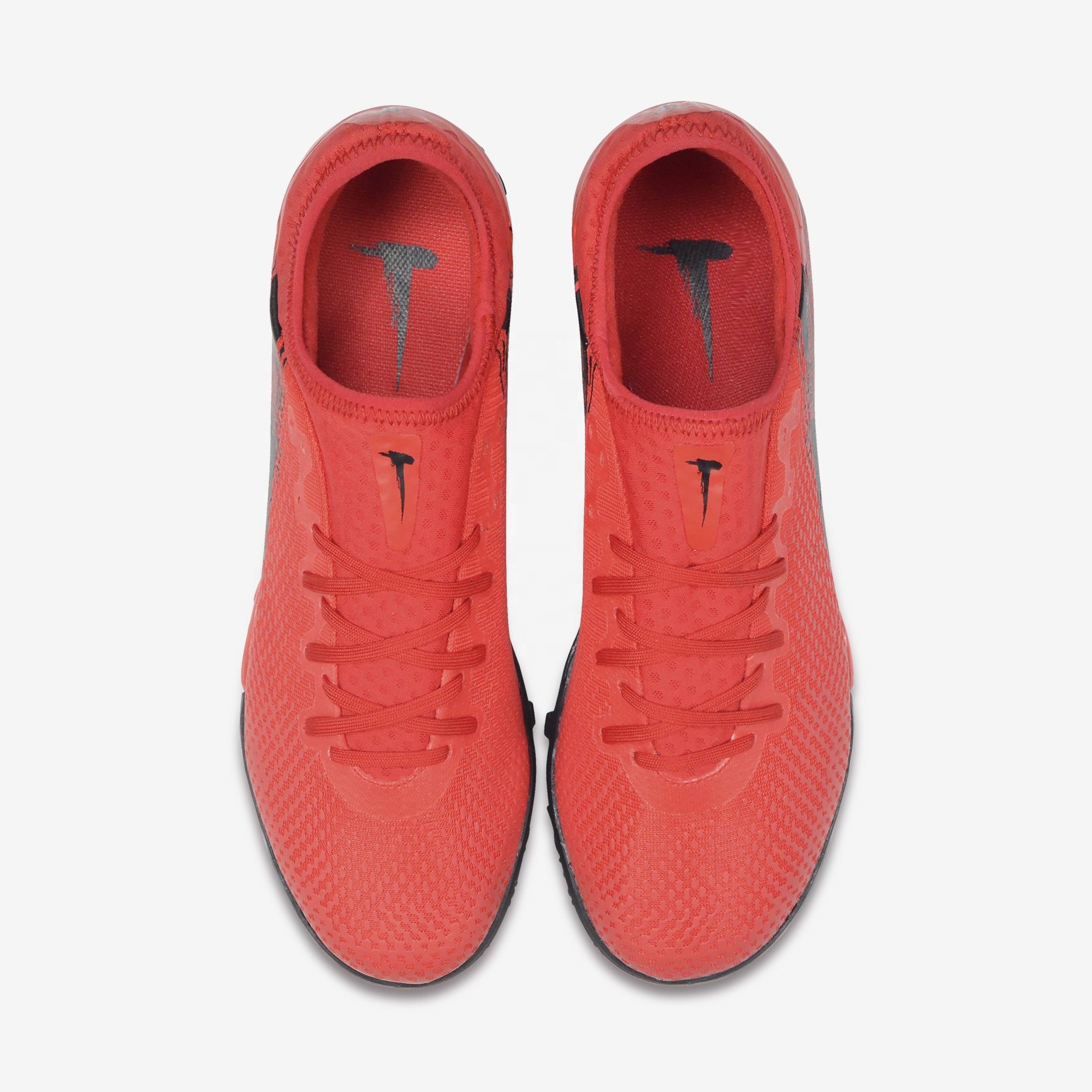 Factory Professional TF Soccer Shoes Men Customized Logo Brand Soccer Boots Training Football Shoes Wholesale Price