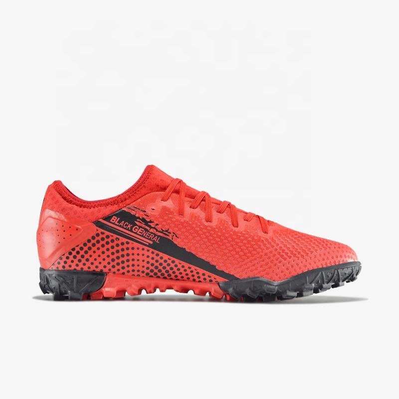 Factory Professional TF Soccer Shoes Men Customized Logo Brand Soccer Boots Training Football Shoes Wholesale Price