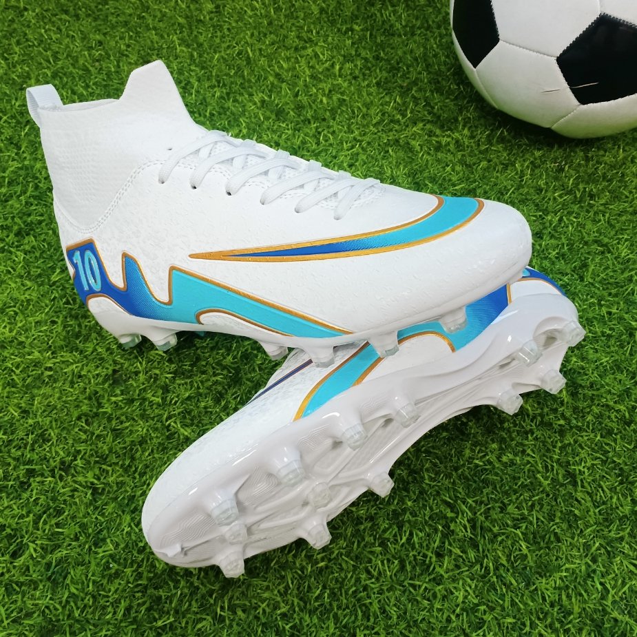 shipped within 24 hours High quality football boots custom Logo artificial turf TPU anti slip men football shoes