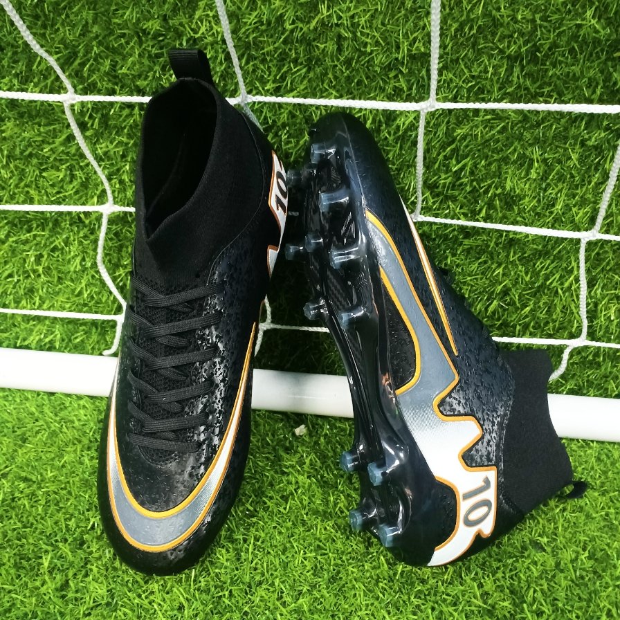 shipped within 24 hours High quality football boots custom Logo artificial turf TPU anti slip men football shoes