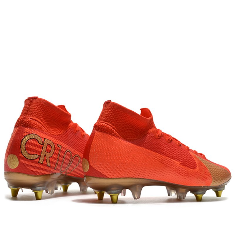 Customized professional outdoor sports football shoes low ankle SG soccer shoes high quality football boots