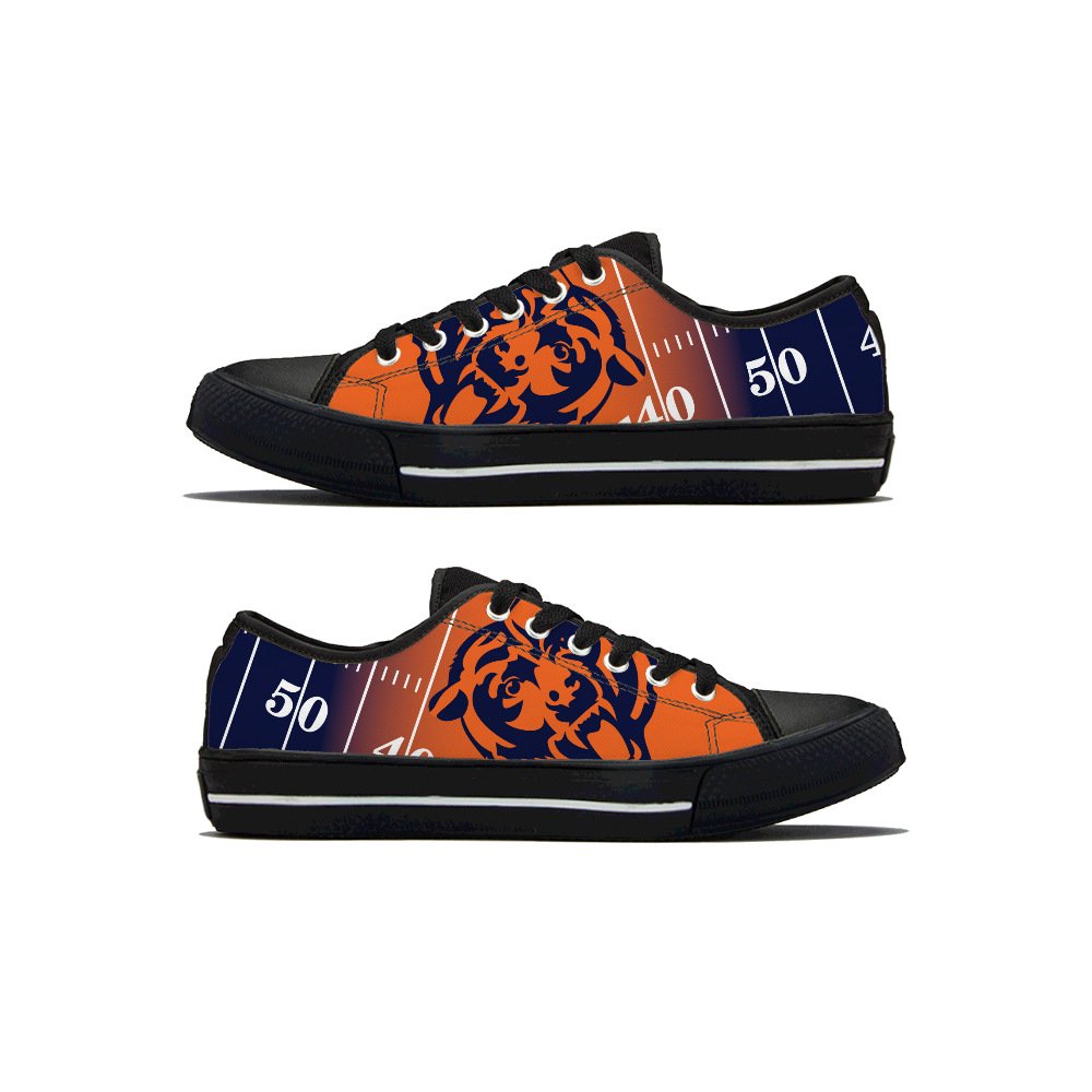 Unisex Low High Top Hard-Wearing Canvas Sneakers Soccer American Football Summer Comfortable Walking Shoes Men Women