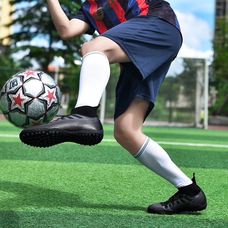 2024 hot sale Latest New Fashion Mesh High School Football Soccer Shoes Boots Cleats for Students Men Women Adults Kids