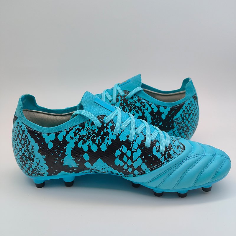 Factory Price soccer field boot Waterproof Breathable Football Shoes Football sneakers