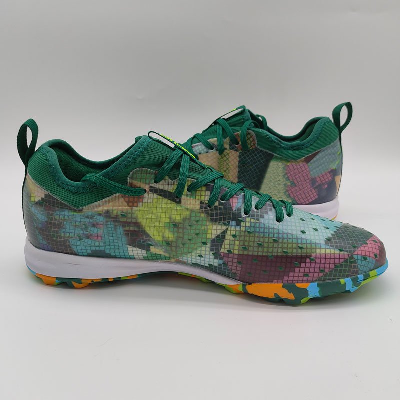 Factory Direct Sales High Quality Football Shoes Wear-Resistant Football Sneakers Sports Soccer Sneakers Shoes for Outdoor