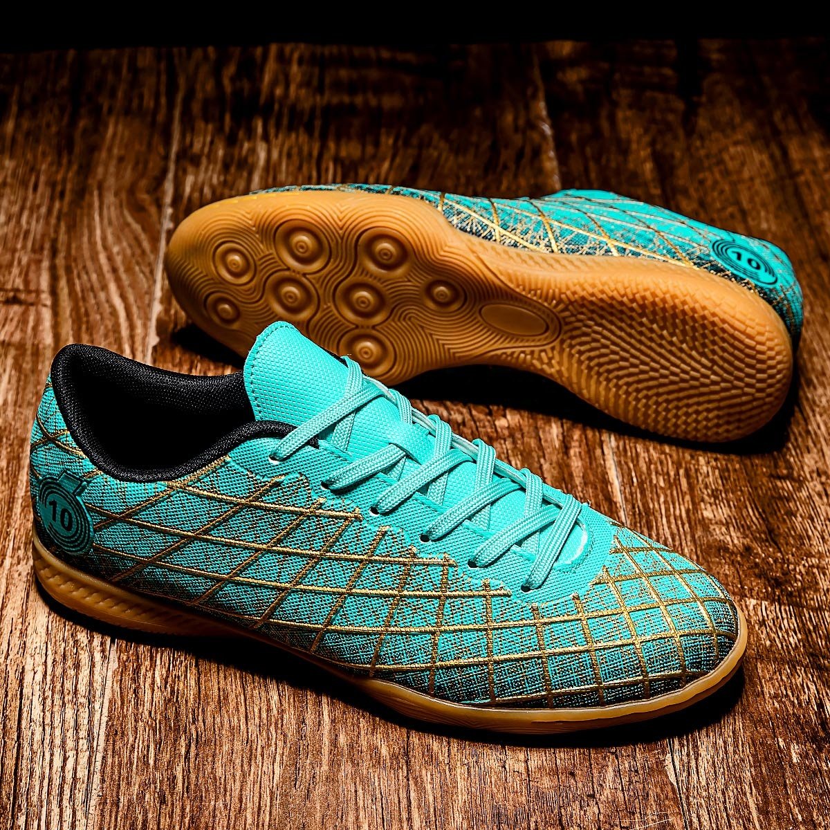 New men's football shoes unisex professional anti-slip wear-resistant training fashion sneakers soccer boots for men women