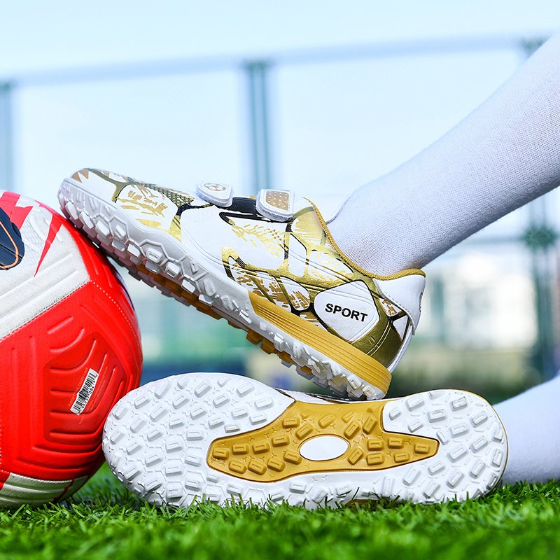 2024 High-Quality Sports Fashion Sneakers for Men Hot Wholesale Indoor and Outdoor Football Training Shoes