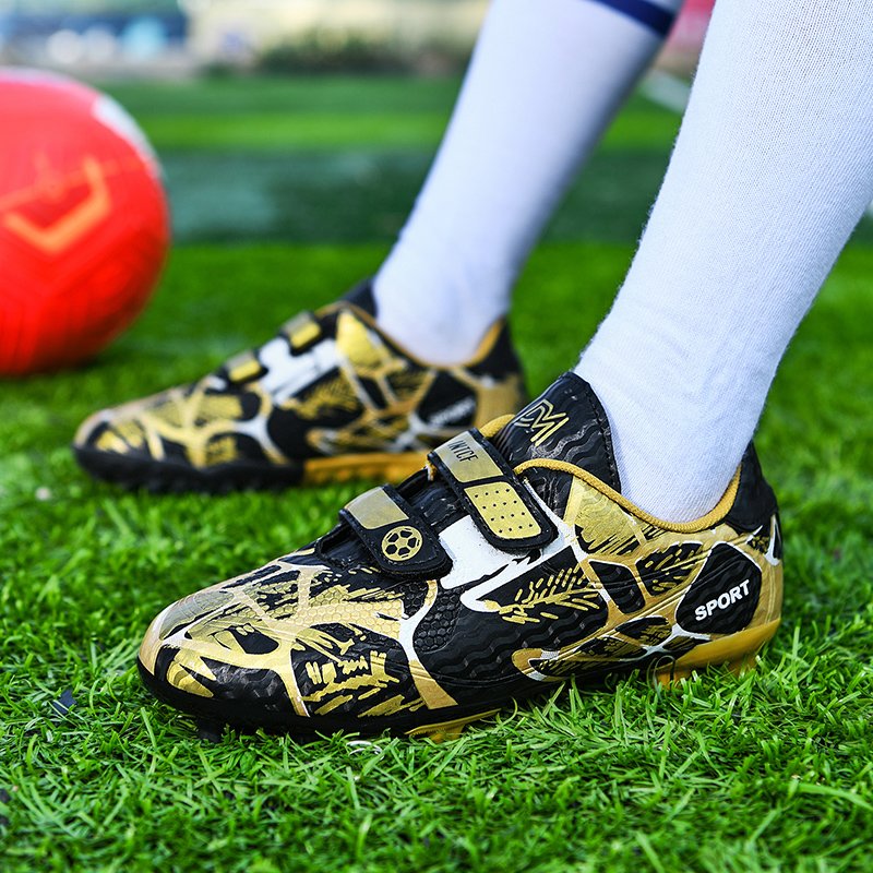 2024 High-Quality Sports Fashion Sneakers for Men Hot Wholesale Indoor and Outdoor Football Training Shoes