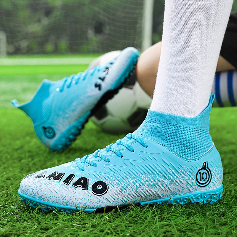 Hot Selling Customizable Soccer Shoes for Men Women Kids Boys New Design Turf Football Boots Futsal Summer Spring Autumn Seasons